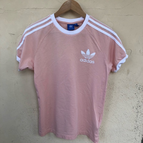 SOLD Adidas T-shirt - Picture 2 of 6